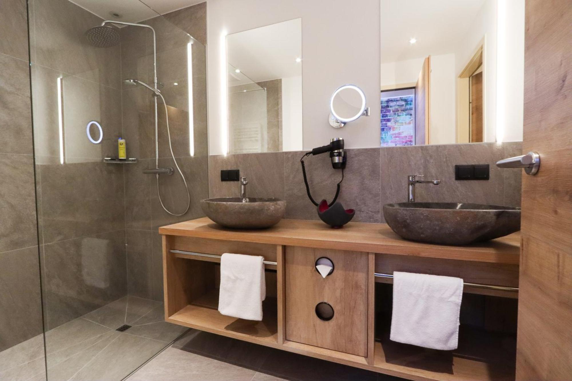 Trihotel Rostock - Wellnesshotel Adults Only Værelse billede